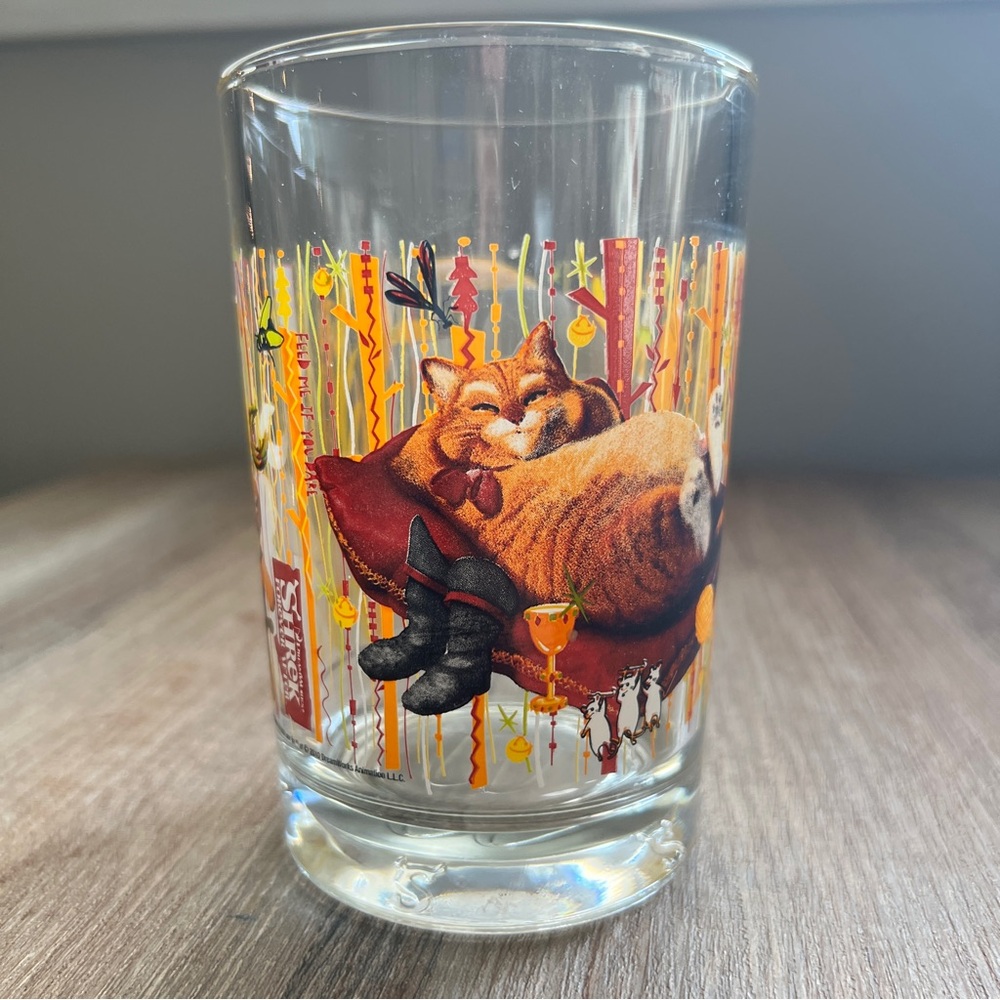 Shrek Puss in Boots Glass